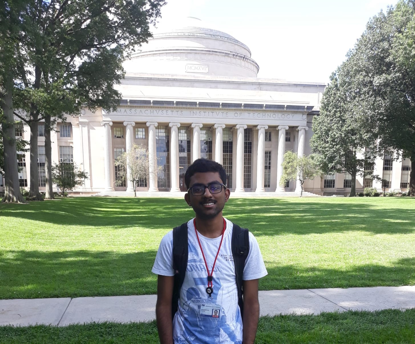 picture of me in front of the MIT dome